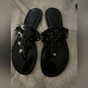 Tory borch Black womens size 8